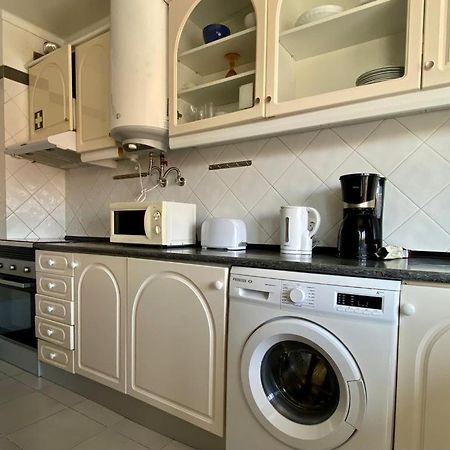 Blife Anya Private Rooms Faro Bagian luar foto