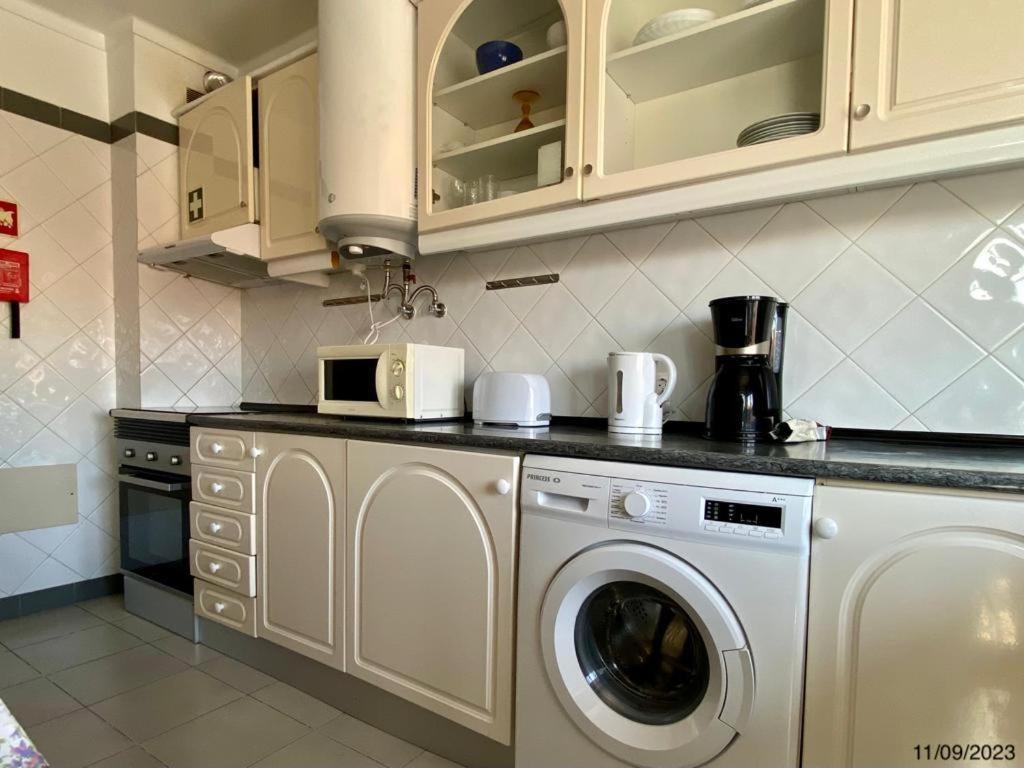 Blife Anya Private Rooms Faro Bagian luar foto