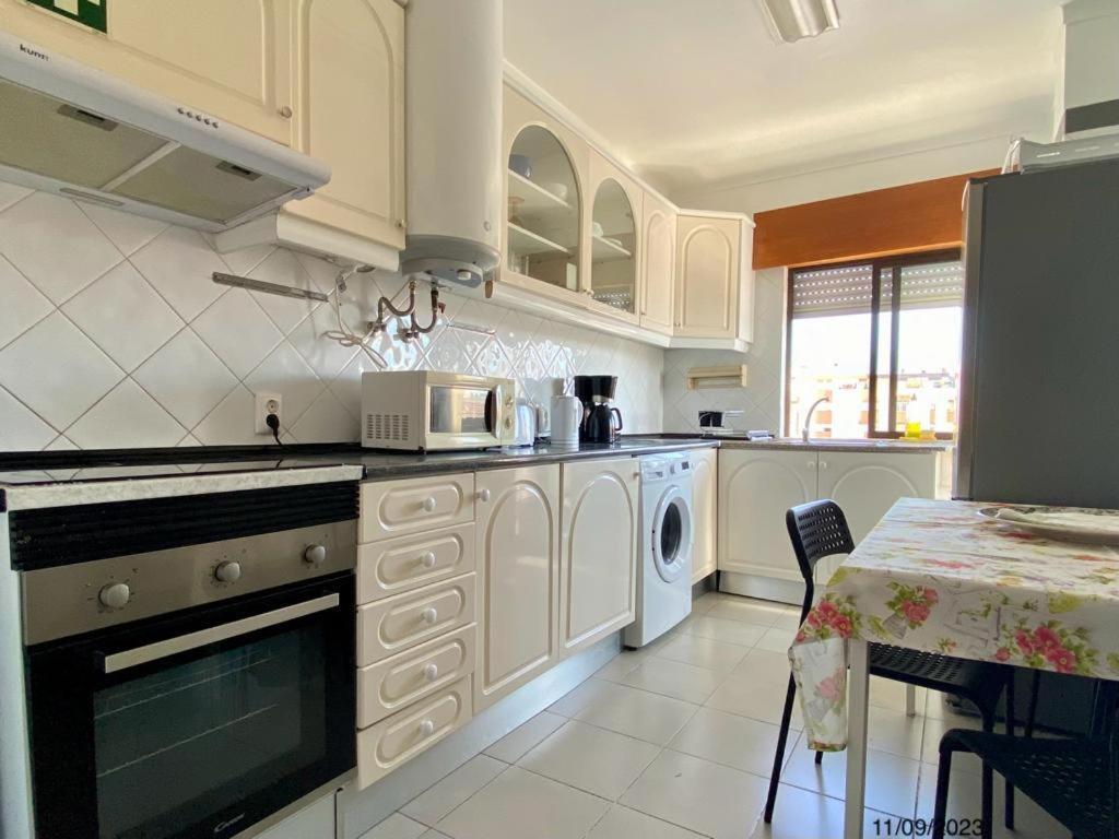 Blife Anya Private Rooms Faro Bagian luar foto