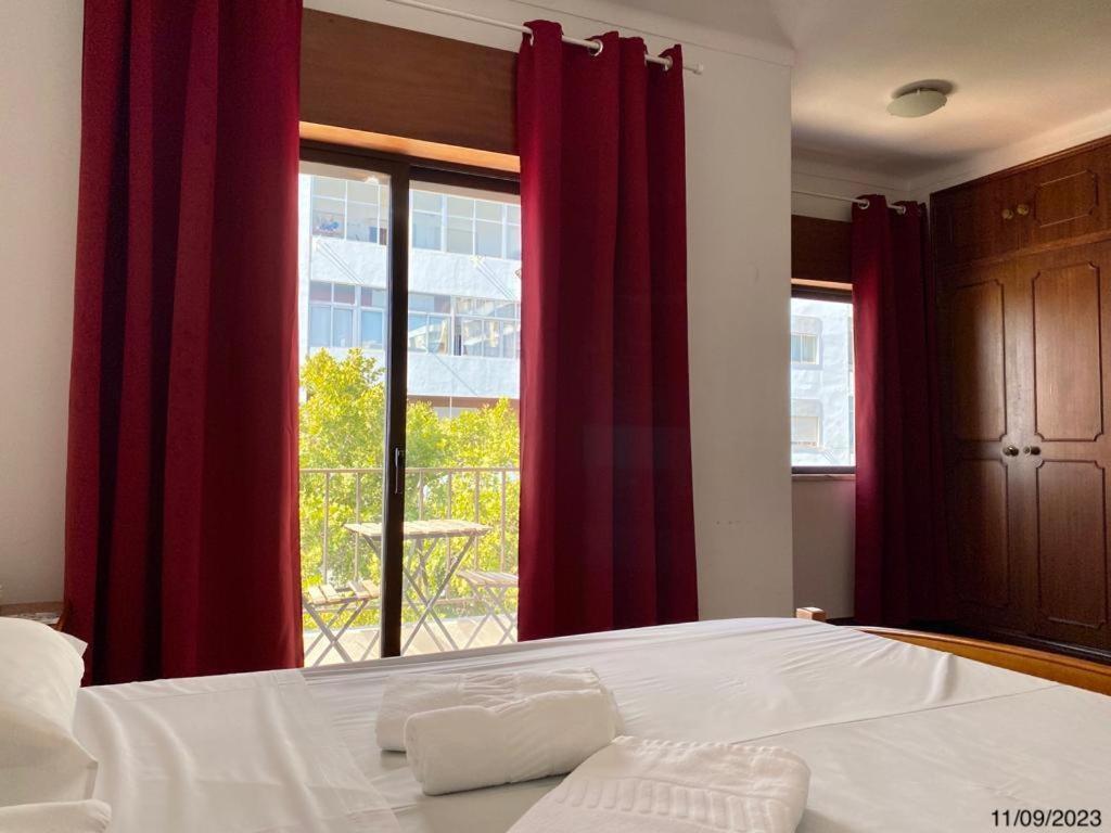 Blife Anya Private Rooms Faro Bagian luar foto