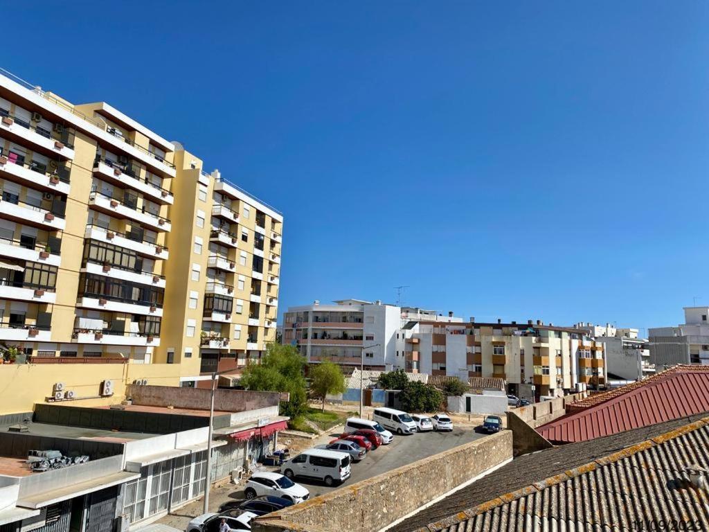 Blife Anya Private Rooms Faro Bagian luar foto